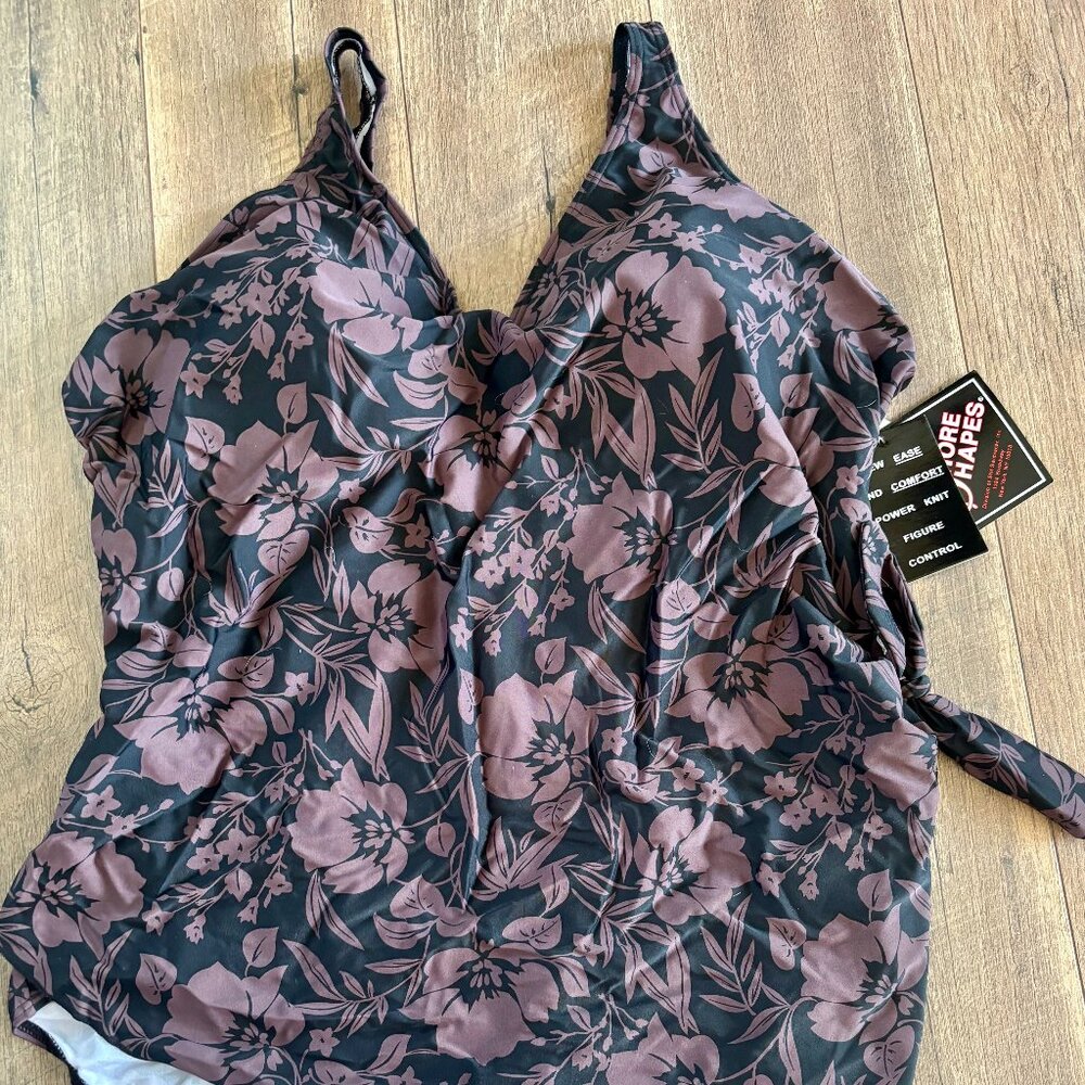 New Womens One Piece Bathing Swim Suit Shore Shapes Figure Control 24W